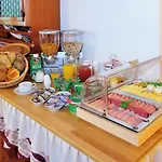 Haus Vogl בית הארחה
